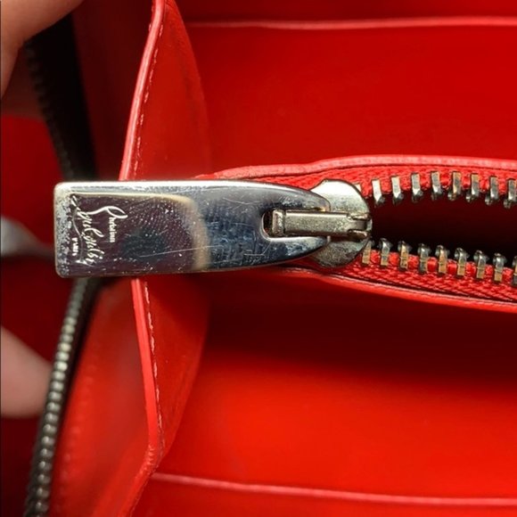 Authentic Christian Louboutin Zippy Wallet Black - Picture 11 of 12